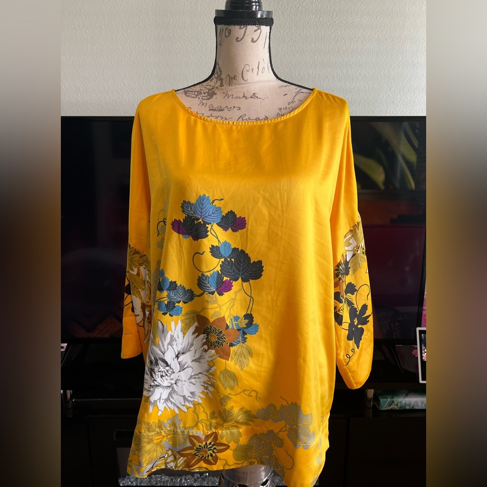 Soft Surroundings Yellow 3/4 Sleeve Boxy Tunic